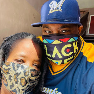 Meet your Posher, Gregory